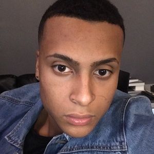 Meet your Posher, Brandon